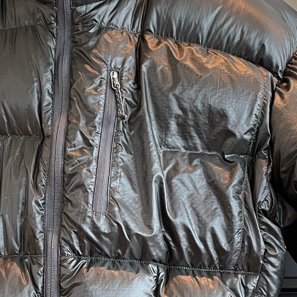 SOLD Mountain Hardware Down Puffer - Picture 2 of 12
